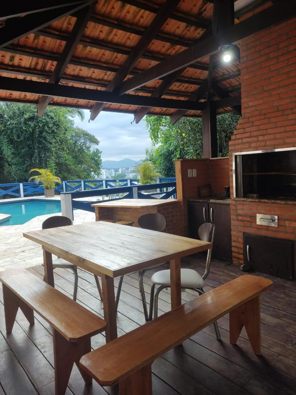 Gajah Hotel Joinville Exterior photo
